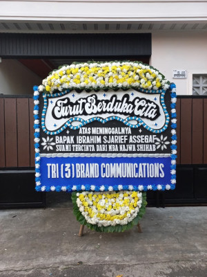 Papan Bunga Duka di Rawa Badak Selatan